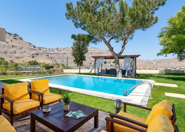 St Nicholas By Villa *