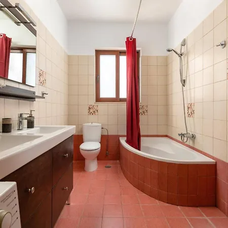 St Nicholas By Βίλα Πεύκος