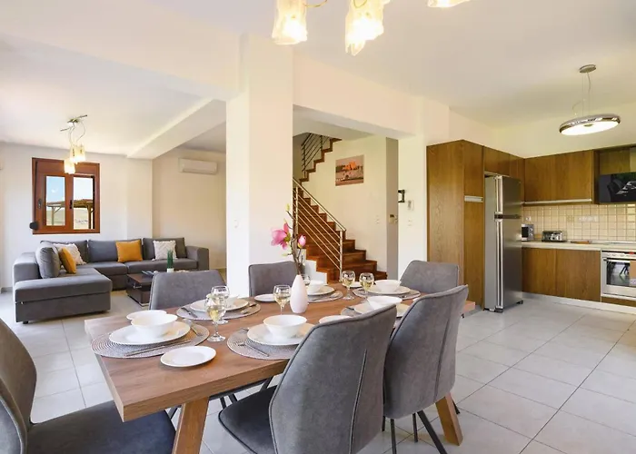 Villa St Nicholas By *