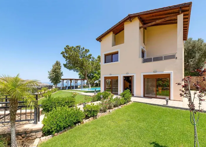 Villa St Nicholas By *