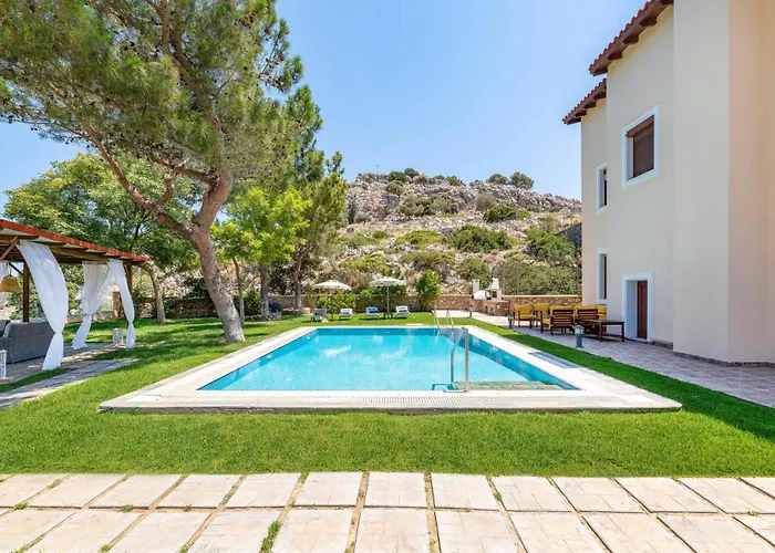 St Nicholas By Vilă Pefki